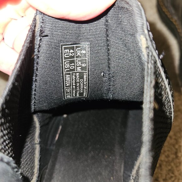 Dr. Martens AirWair Chelsea Boots - Picture 2 of 4